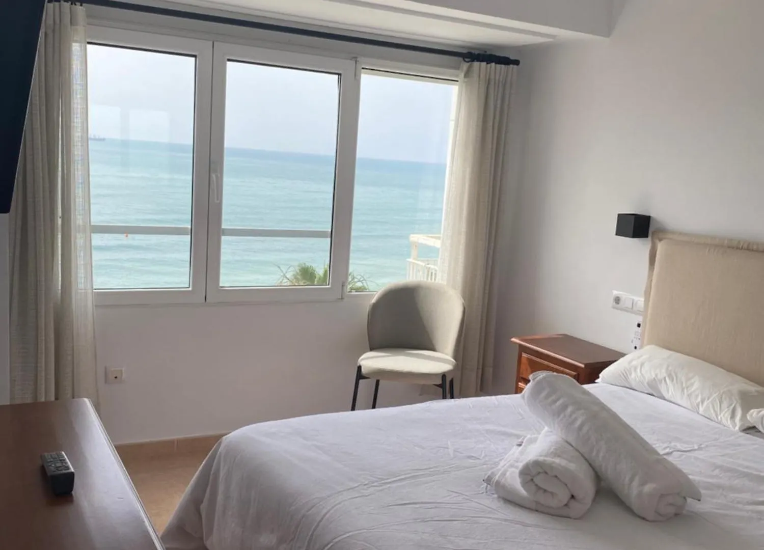 Apartamento Con Terraza Vista Al Mar Malagueta Málaga 0*,